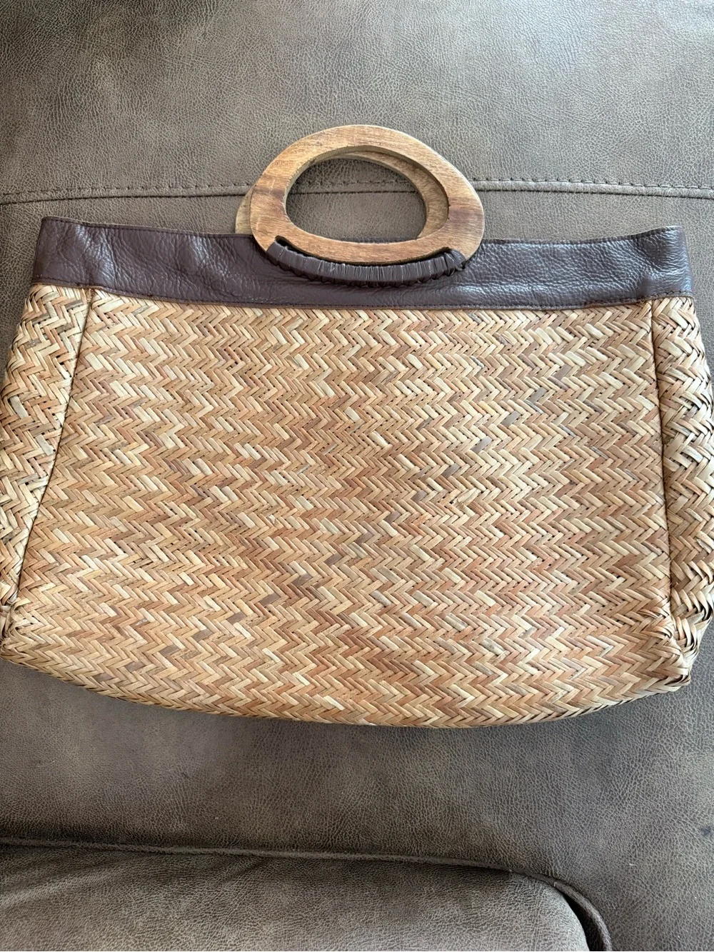Brixton Woven Straw Handbag Wooden Handle Boho‎ Resort Beach Clutch Purse